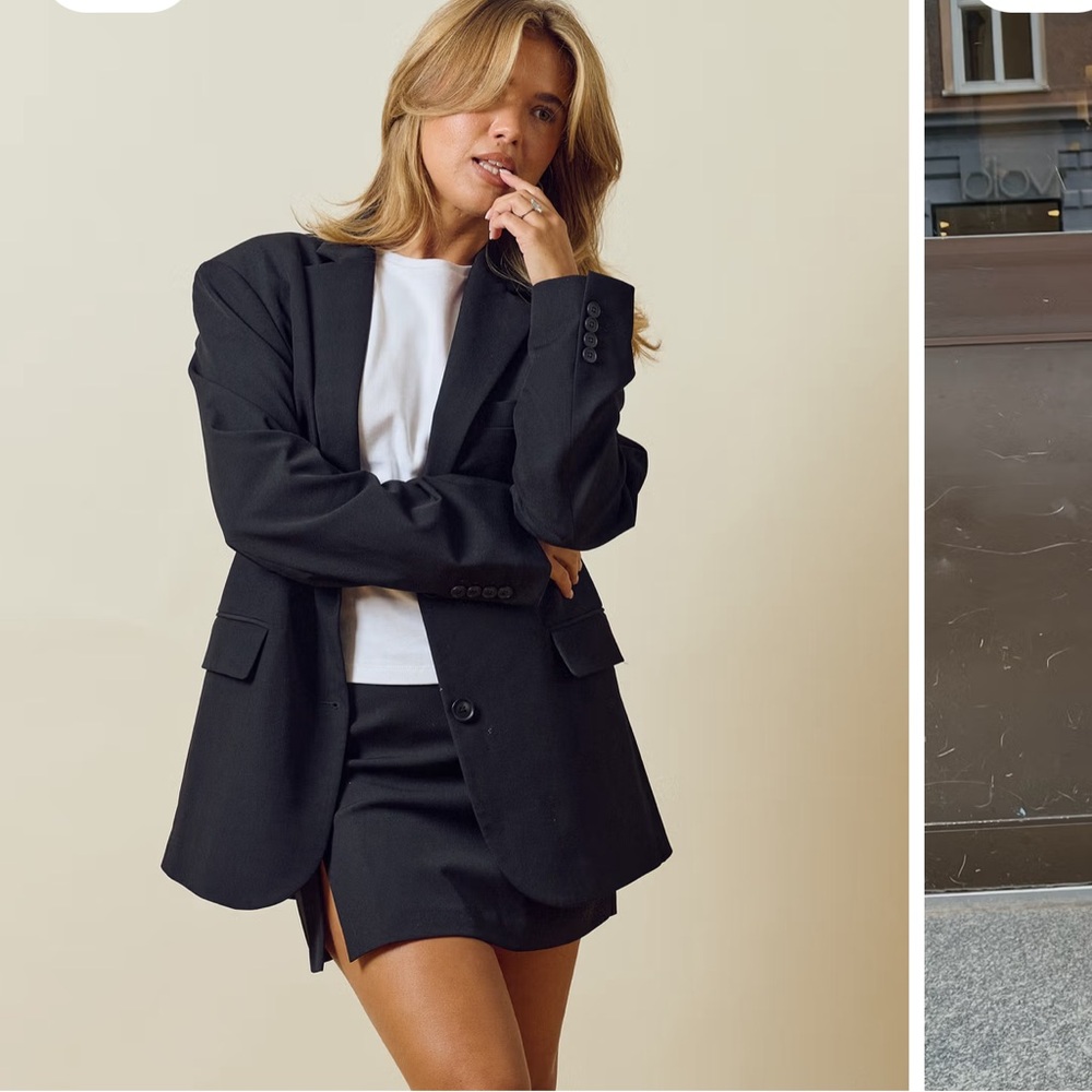 djerf Ave Must Have Mini Skirt - black size small